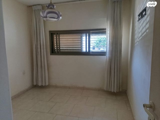 דירה, סמטת גדוד הפורצים, ז'בוטינסקי, אשקלון