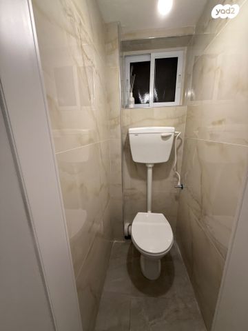 דירה, הראשונים, רובע א', אשדוד