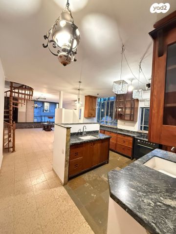 גג/ פנטהאוז, הבנים, הר שלום, בני ברק