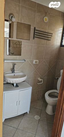 יחידת דיור, הרותם, ברקן, ברקן