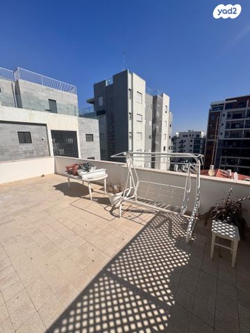 דירה, עוזיאל, רמת גן