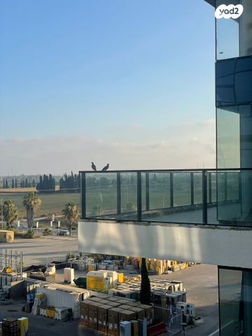 משרדים, בנימינה גבעת עדה