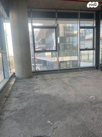 משרדים, בנימינה גבעת עדה