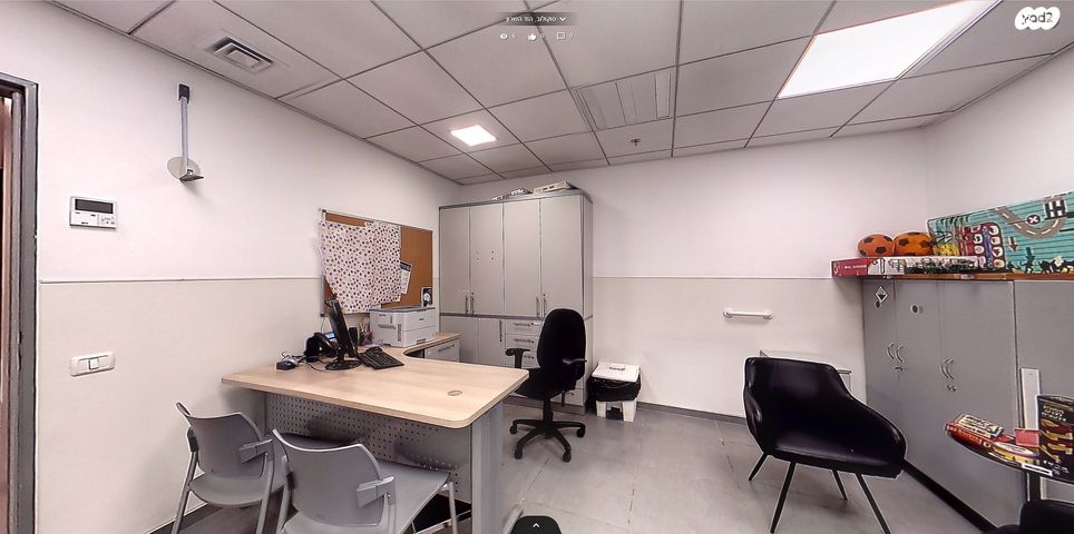 חנויות/ שטח מסחרי, הוד השרון