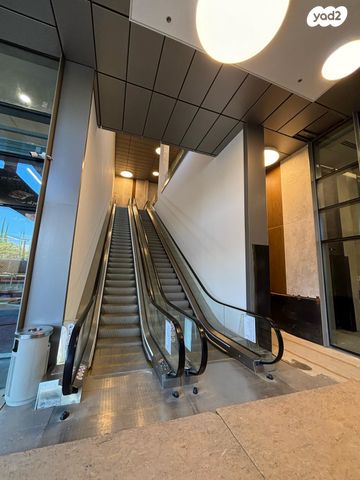 משרדים, מודיעין מכבים רעות