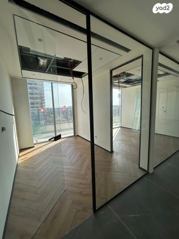 משרדים, עפולה