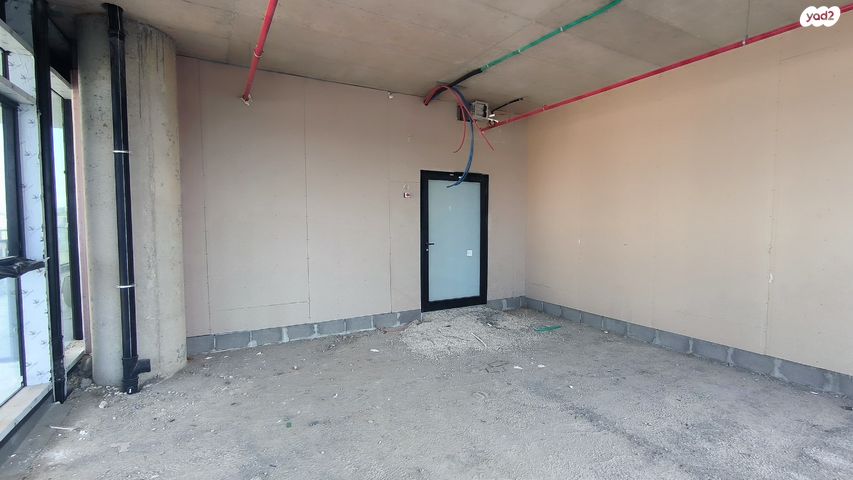 משרדים, בנימינה גבעת עדה