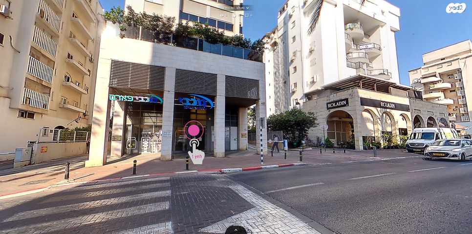 חנויות/ שטח מסחרי, הוד השרון