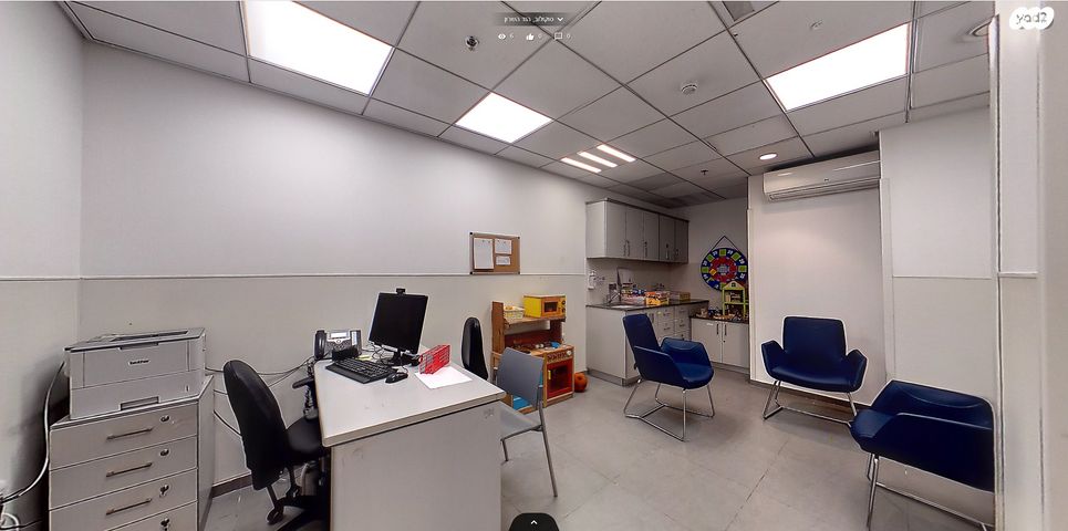 חנויות/ שטח מסחרי, הוד השרון