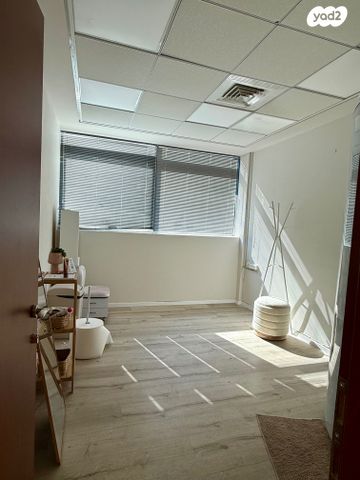 משרדים, העצמאות 85, רובע הקריה, הסיטי, אשדוד