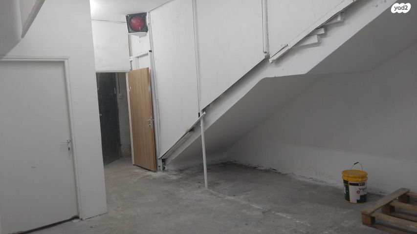 מחסנים, תל אביב יפו