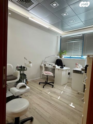 משרדים, העצמאות 85, רובע הקריה, הסיטי, אשדוד