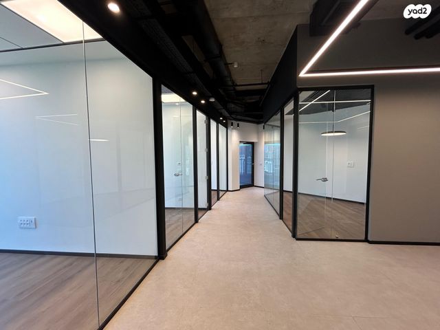 משרדים, דרך מנחם בגין, בורסה, רמת גן