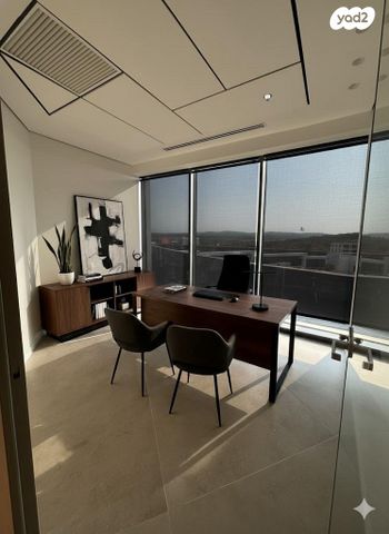 משרדים, מודיעין מכבים רעות