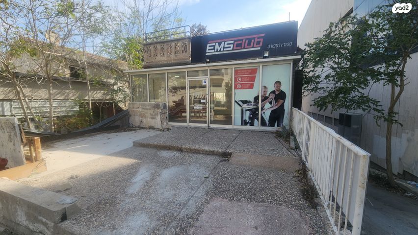 חנויות/ שטח מסחרי, דרך פיק"א 6, אחוזה, חיפה