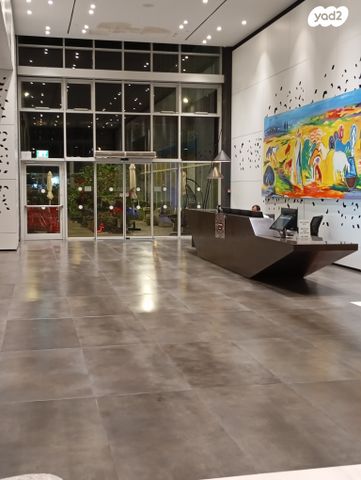 משרדים, דרך מנחם בגין, תל אביב יפו