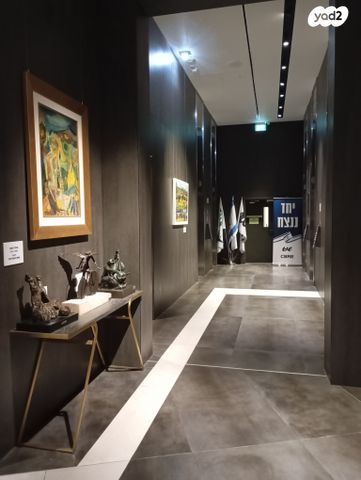 משרדים, דרך מנחם בגין, תל אביב יפו