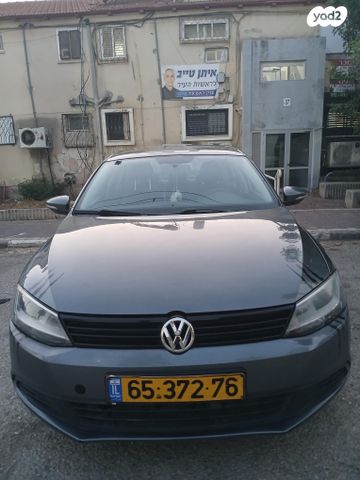 מודעת רכב פולקסווגן ג'טה 