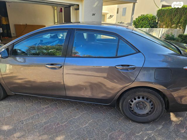 מודעת רכב טויוטה קורולה