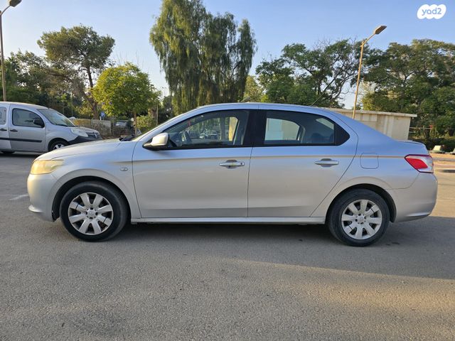 מודעת רכב פיג'ו 301