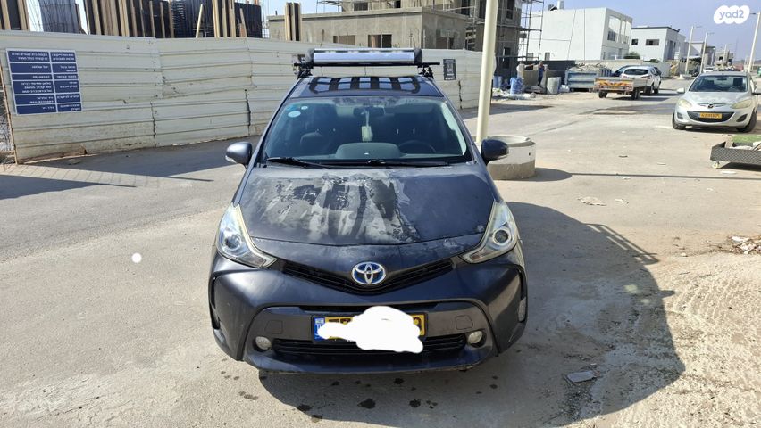 מודעת רכב טויוטה פריוס פלוס