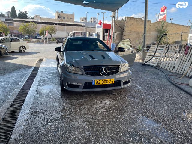 מודעת רכב מרצדס-בנץ C-class