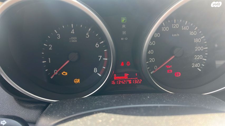 מודעת רכב מאזדה 3