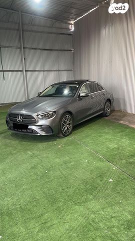 מודעת רכב מרצדס-בנץ E-class