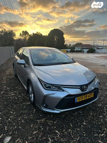 מודעת רכב טויוטה קורולה