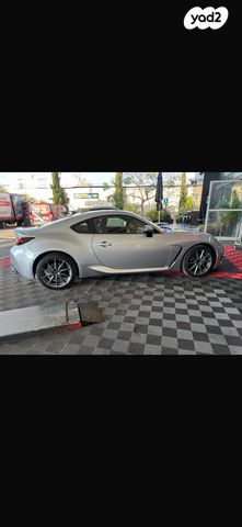 מודעת רכב סובארו BRZ