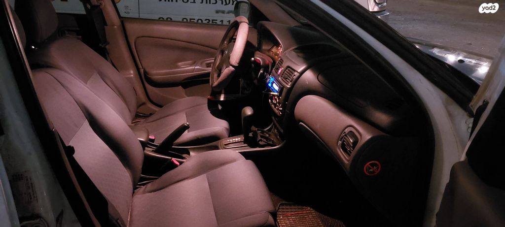 ניסאן אלמרה