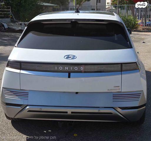 יונדאי איוניק 5