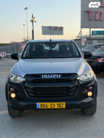 איסוזו די-מקס