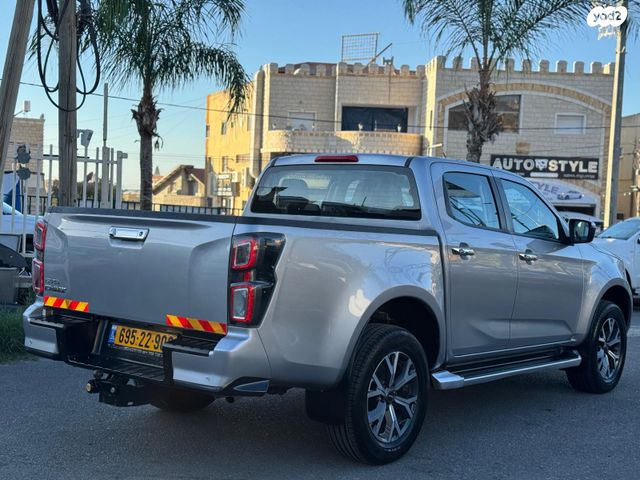 איסוזו די-מקס