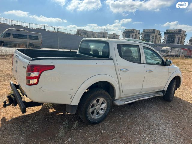 מיצובישי טרייטון / L200