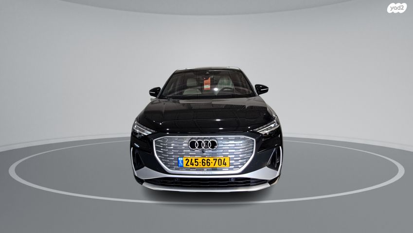 אאודי Q4 e-tron