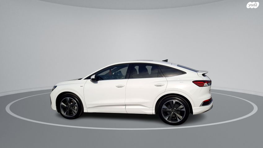 אאודי Q4 e-tron