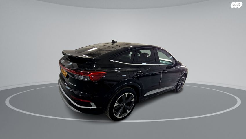 אאודי Q4 e-tron