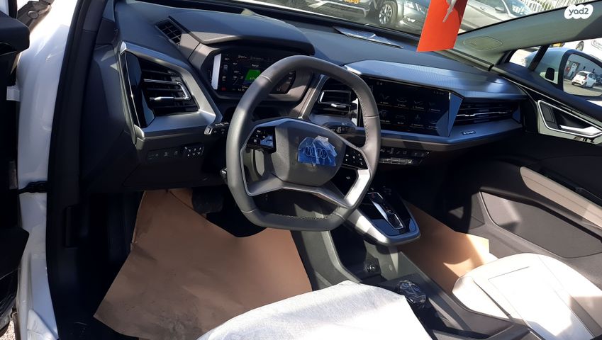 אאודי Q4 e-tron