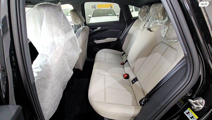 אאודי Q4 e-tron