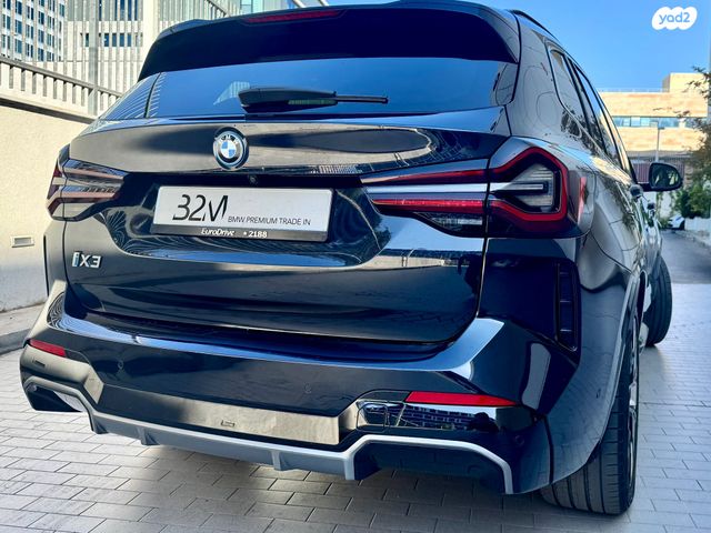 מודעת רכב ב מ וו iX3