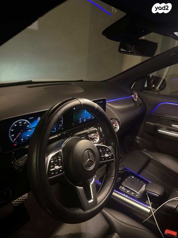 מודעת רכב מרצדס-בנץ GLA