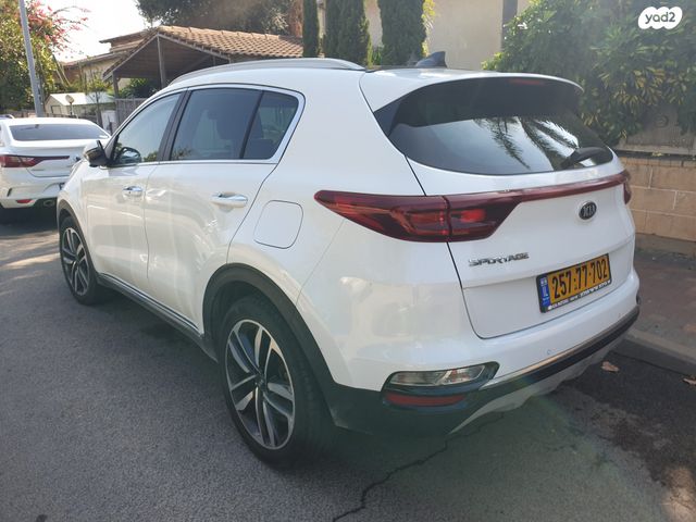 מודעת רכב קיה ספורטז'