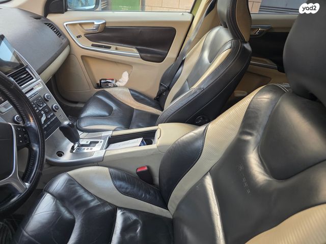 וולוו XC60