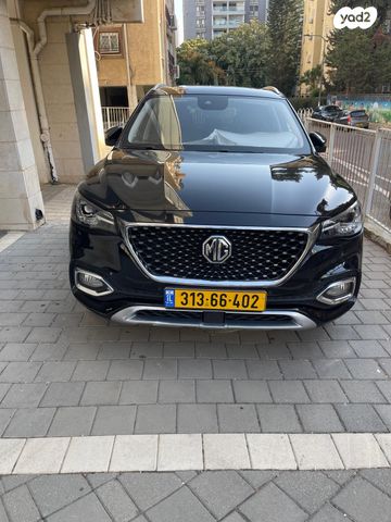 מודעת רכב אם ג'י EHS PHEV