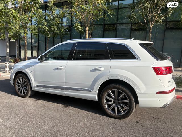 אאודי Q7