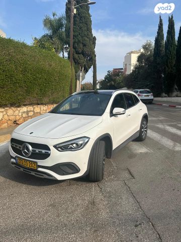 מרצדס-בנץ GLA