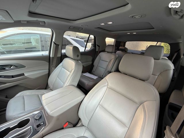 שברולט טראוורס