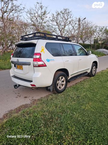 טויוטה לנד קרוזר