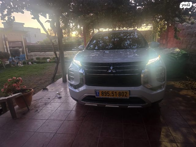 מודעת רכב מיצובישי אאוטלנדר